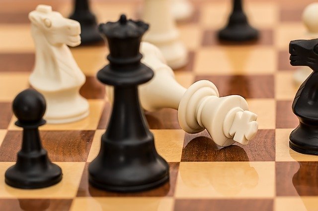 Learn about the power interest grid for managing stakeholders in project management